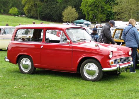 hillman husky cars.